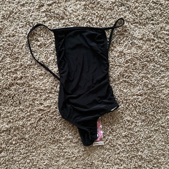 STRAPPY BACKLESS BODYSUIT - Picture 3 of 4